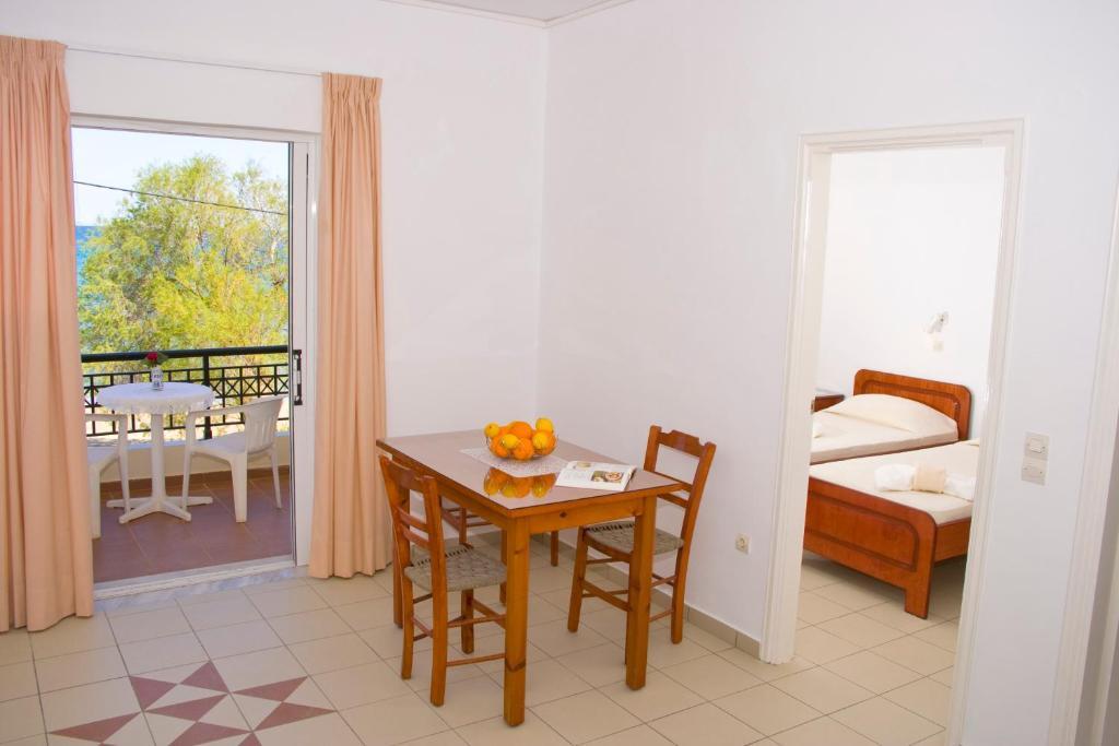 Garifalo Apartments Kalyves Extérieur photo